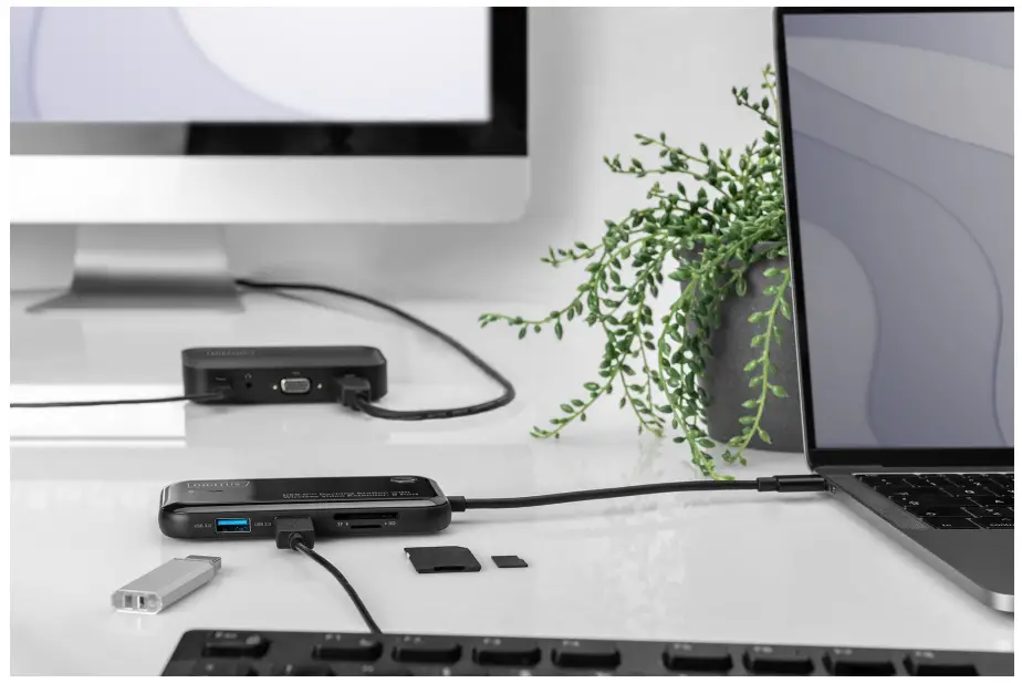 DIGITUS DA-70890 USB-C Docking Station with Wireless Video Extender 8 Port User Manual