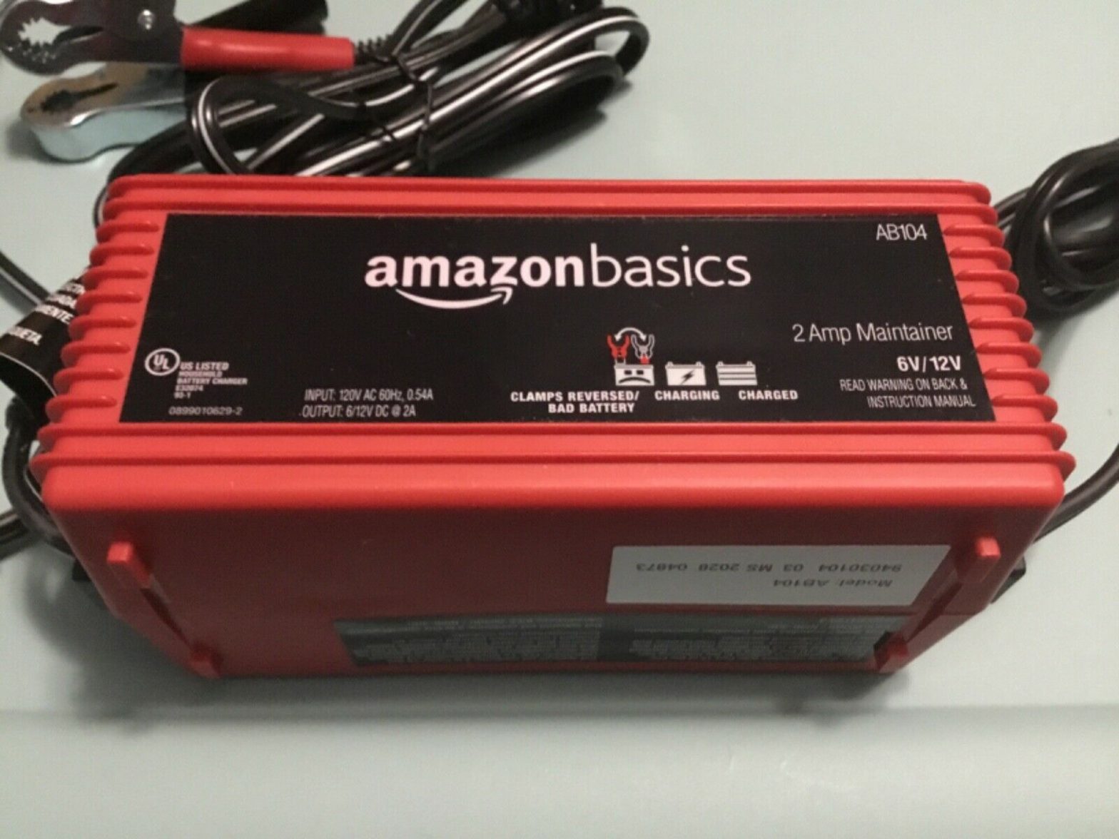amazonbasics 12V Battery Charger User Manual