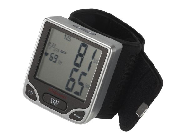 Well at Walgreens Delux Wrist Blood Pressure Monitor Manual WGN-BPW-720